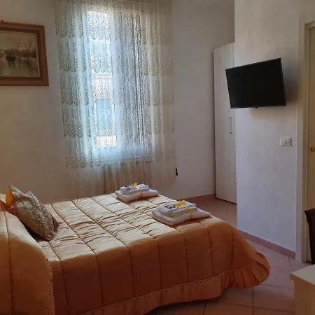 Liluna Bed & Breakfast 3*