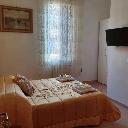 Liluna Bed & Breakfast 4*