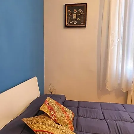 Liluna Bed & Breakfast 4*
